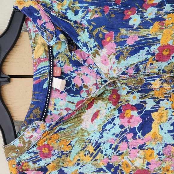 Pilcro Anthropologie Dolman Sleeve Button Down Blue Floral Cottage Top Medium - Picture 5 of 8